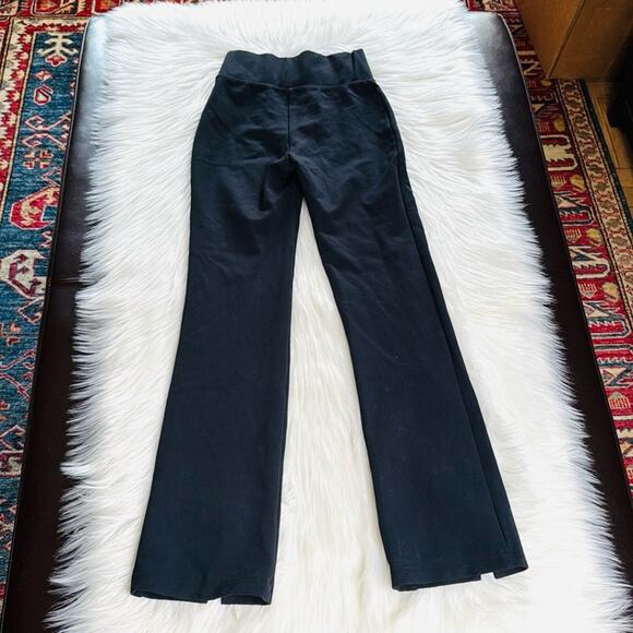 Abercrombie Black Front Seam Split Flare Hem Leggings - Picture 6 of 6